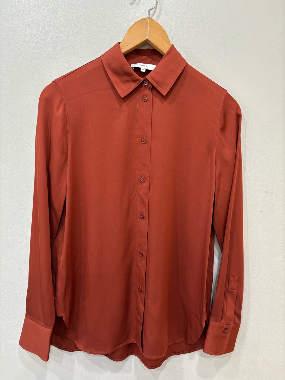 Vince Silk Front Button Down In Spice Stretch Top Women’s Size XS